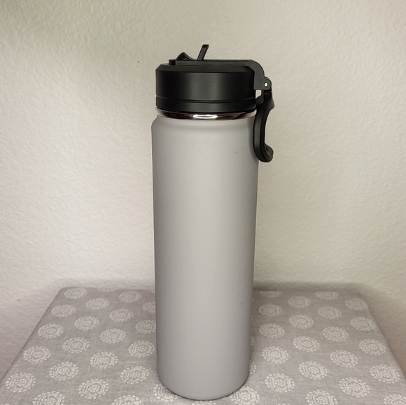 NWOT Hydra Peak 24 oz Stainless Steel Insulated Bottle w Straw Cap - Picture 6 of 7